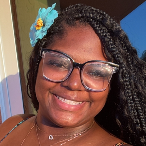 Amber A - Motlow State Community College  Babysitter
