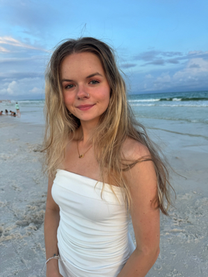 Maiya Z - Lipscomb Babysitter