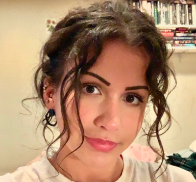 Rebecka M - Cuse Babysitter