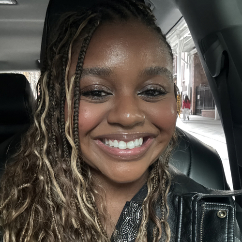 Synia T - Brooklyn College Babysitter