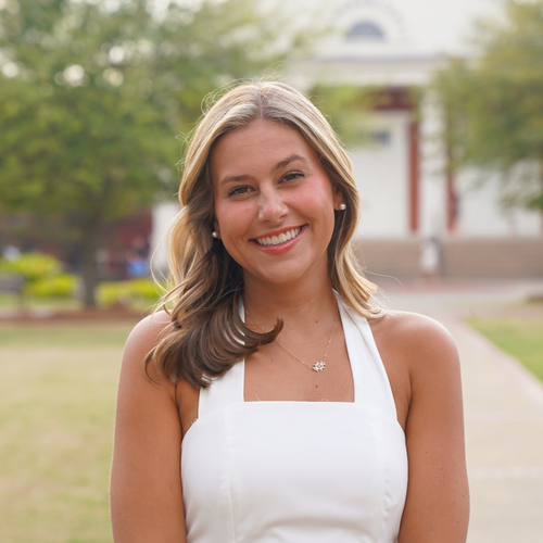 Sarah C - Auburn Babysitter