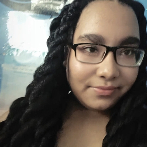 Jordaliz B - North Shore Community College  Babysitter
