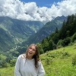 Brooke J - Belmont Babysitter