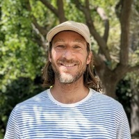 Stephen C – Westmont Student Seeking Babysitting Jobs