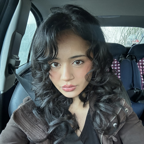 Diana S - Undefined Babysitter