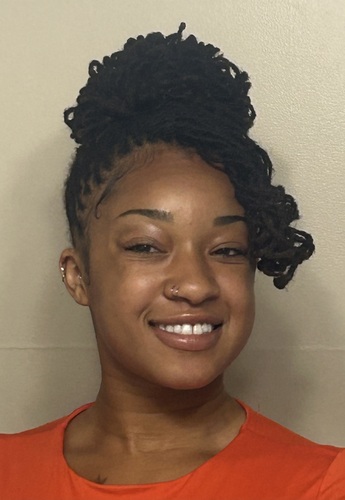 Yanaiya W - University of Akron Babysitter