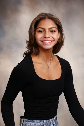 Olivia B - Carthage Babysitter