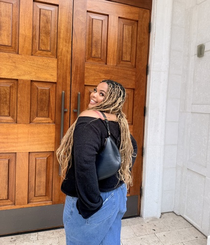 Olivia S - UCF Babysitter