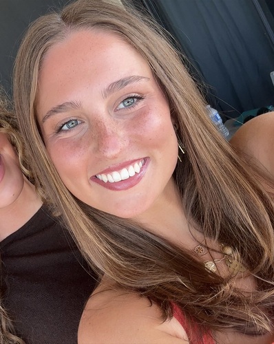 Lydia M - Auburn Babysitter