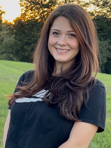 Olivia M - Liberty Babysitter