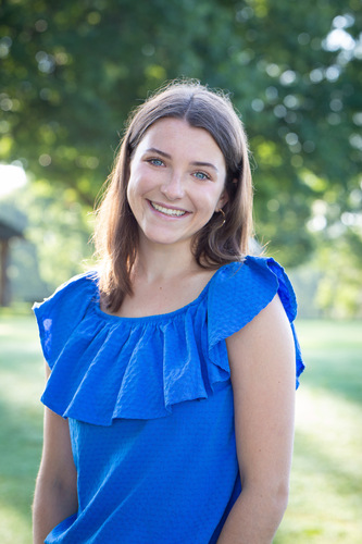 Amelia T - UVA Babysitter