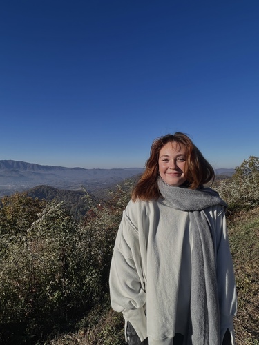 Shelby T - UTK Babysitter