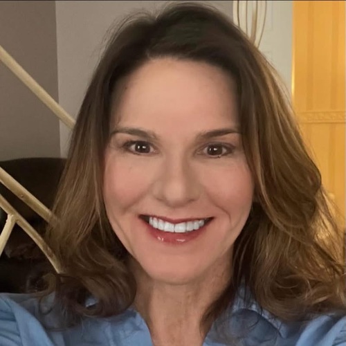 Bonnie E - Cal U Babysitter