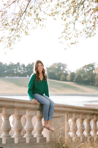 Clara B - Missouri State Babysitter