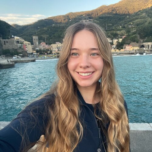 Madeline H - Scripps Babysitter