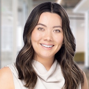 Sera L - SMU Babysitter