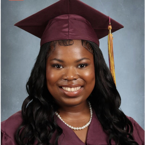 Kennedi F - Wilmington U Babysitter