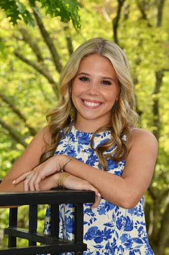 Amelia P - Ole Miss Babysitter