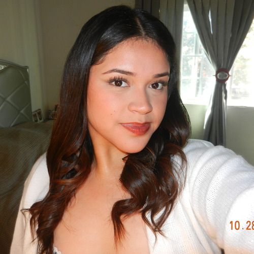 Dermelyn O - Long Beach City College  Babysitter
