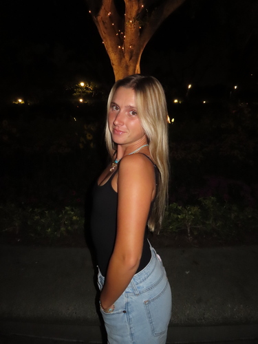 Kathryne F - Fullerton College Babysitter