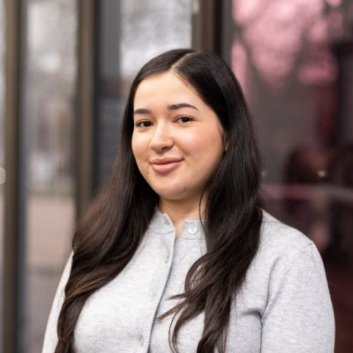 Karla G - UIC Babysitter