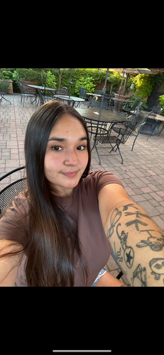 Tyna R - San Joaquin Delta College  Babysitter