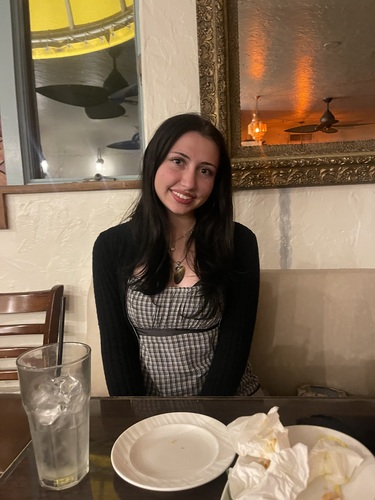 Brenna K - Bucks County Community College  Babysitter