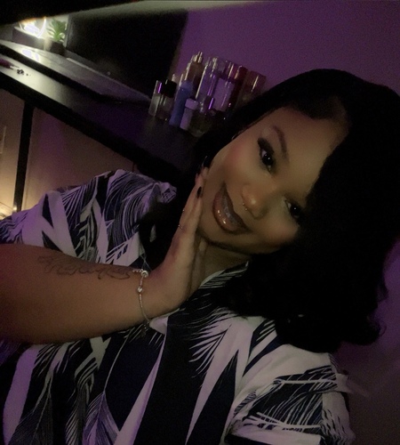 Jahnii C - Williamsburg Technical College  Babysitter