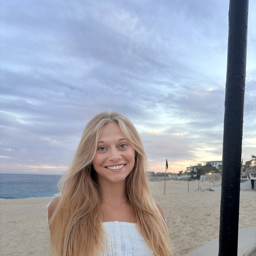 Madeline B - Vanderbilt Babysitter