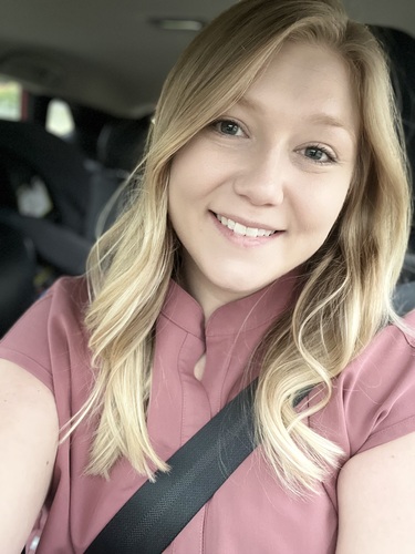 Amanda J - South Alabama Babysitter