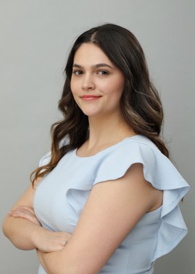 Ava R - Furman Babysitter