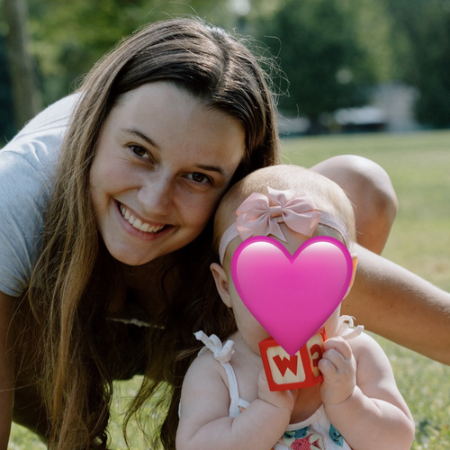 Sascha H - University of Oregon Babysitter