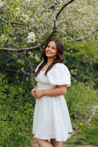 Adi M - USU Babysitter