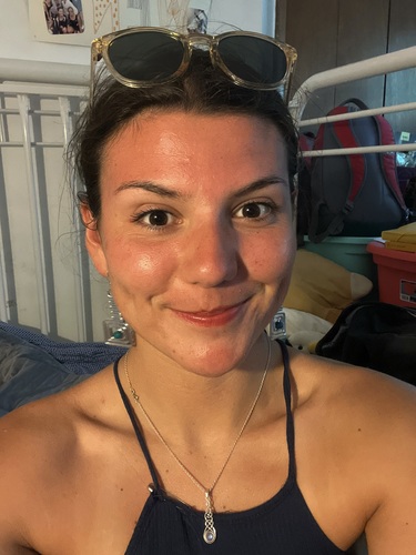 Sophia E - UNH Babysitter