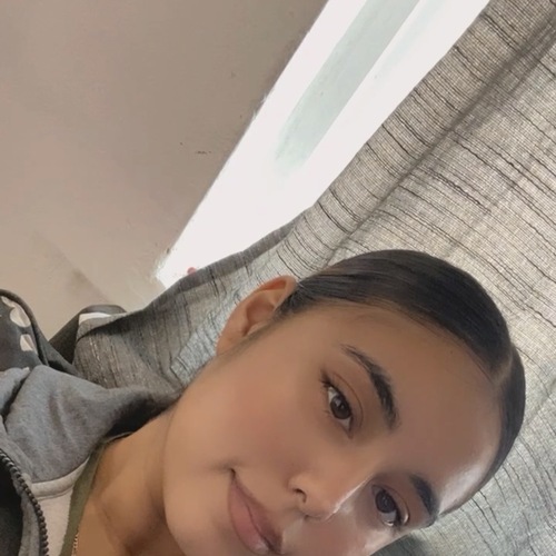Erika V – Cerritos College Student Seeking Babysitting Jobs