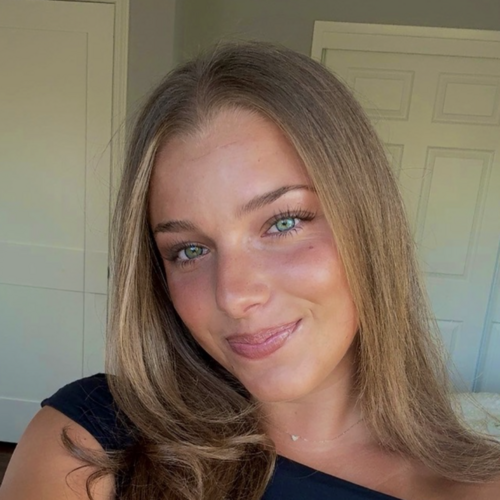 Mia B – Cal Poly Student Seeking Nanny Jobs