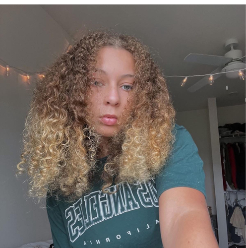 Olivia H - UofL Babysitter