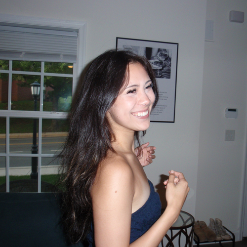 Anh-Linh M - Northeastern University Babysitter