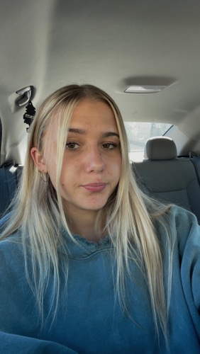 Abigail W - UIS Babysitter