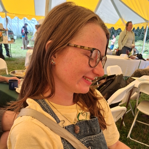 Fianna W - Corning Community College  Babysitter