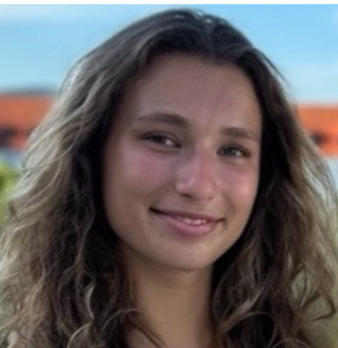 Zoe F - PBA Babysitter