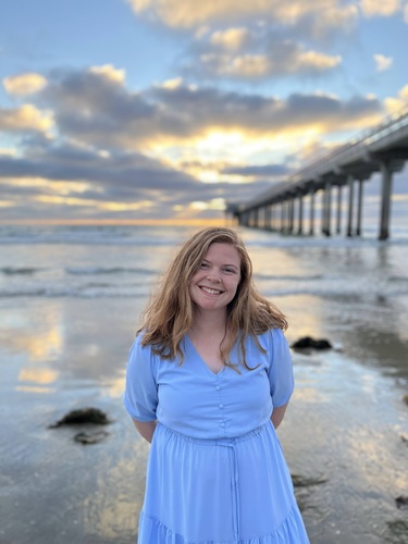Hannah E - USU Babysitter