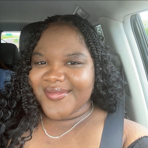 Amari F - Columbia College Babysitter