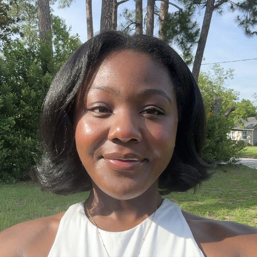 Lauryn R - Albany State Babysitter