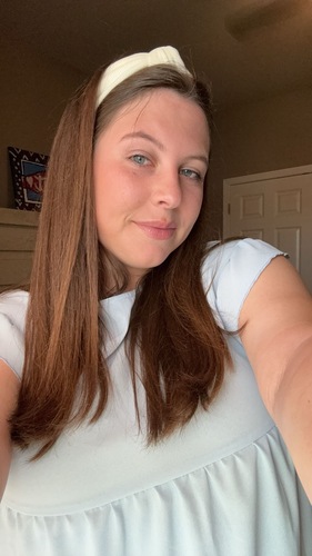 Aubrie J - Nicholls State Babysitter