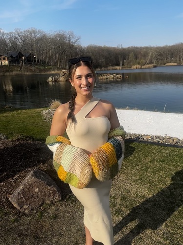 Gianna L - Stockton Babysitter