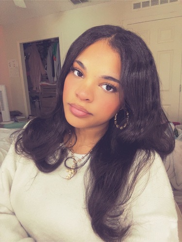 Loren C - Daytona College Babysitter