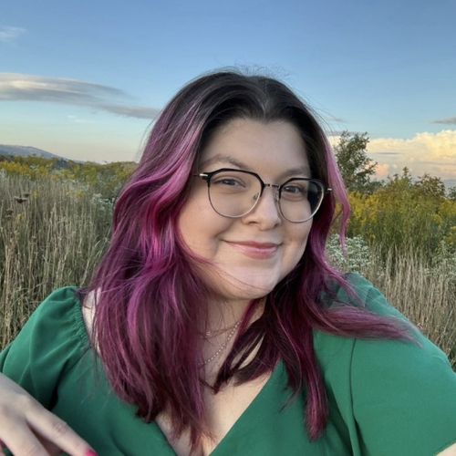 Noemi J - NC State Babysitter