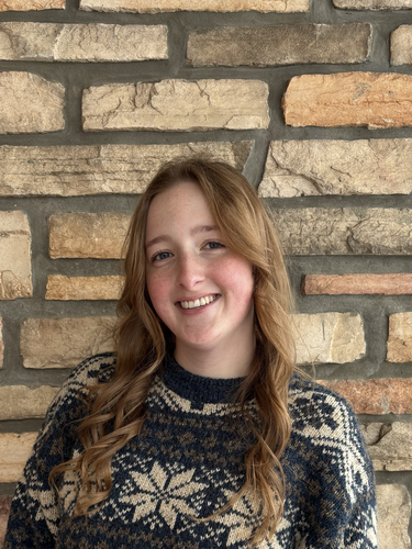 Kinlie M - University of Wyoming Babysitter