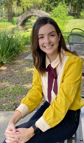 Ashley G - UNO Babysitter